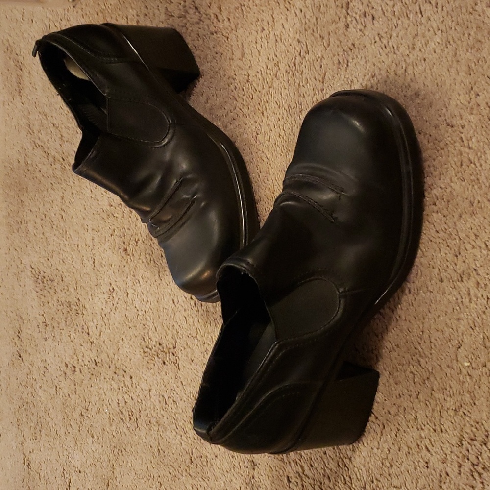 2/$12 Faded Glory Block Heel Bootie Sz 8